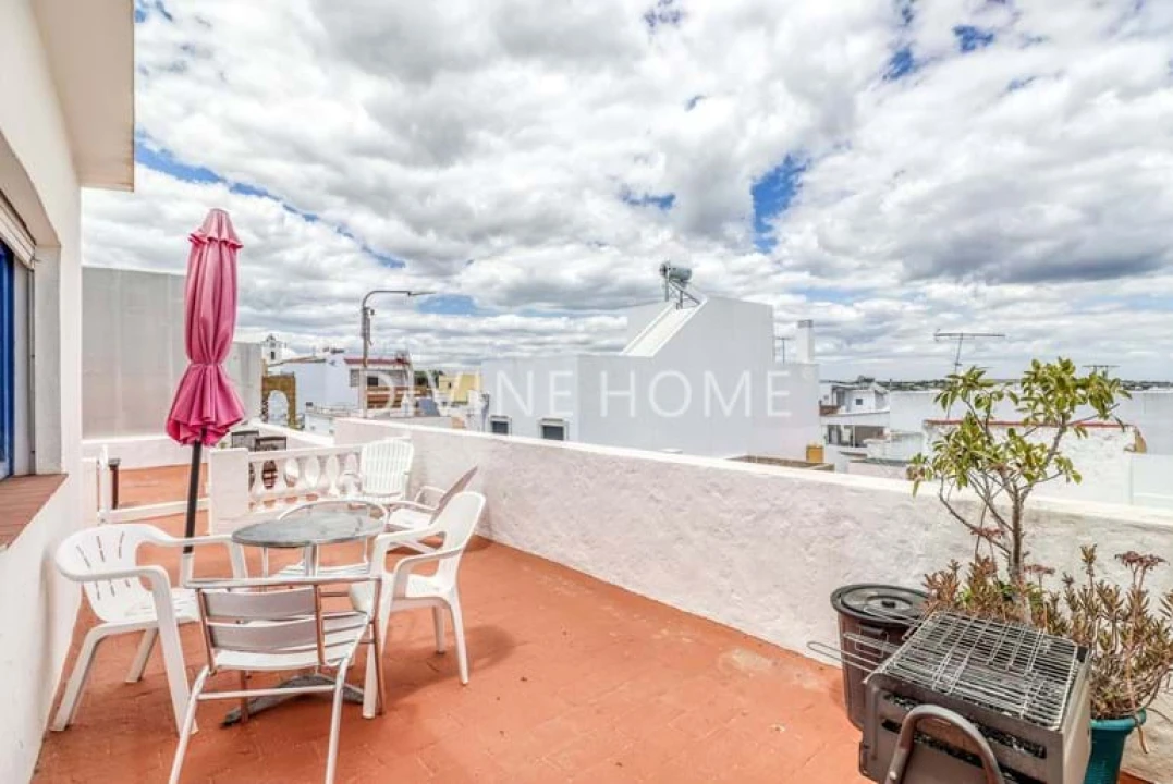 Moradia T5 para Venda em Olhão Foto 15