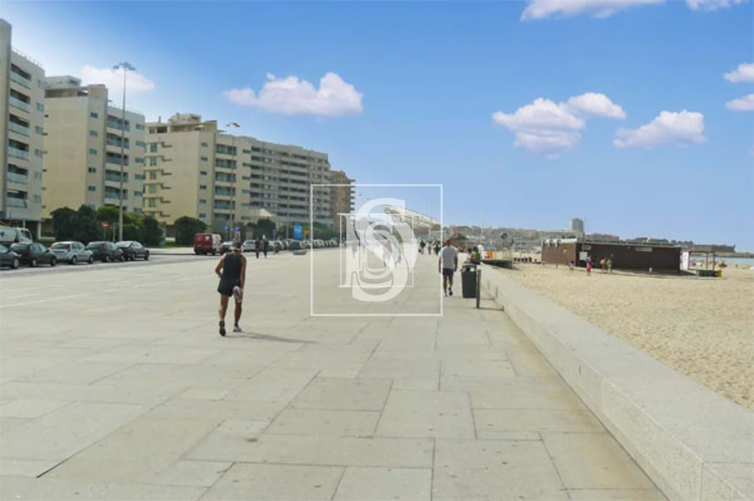 Apartamento T4 para Venda em Matosinhos e Leça da Palmeira Foto 7