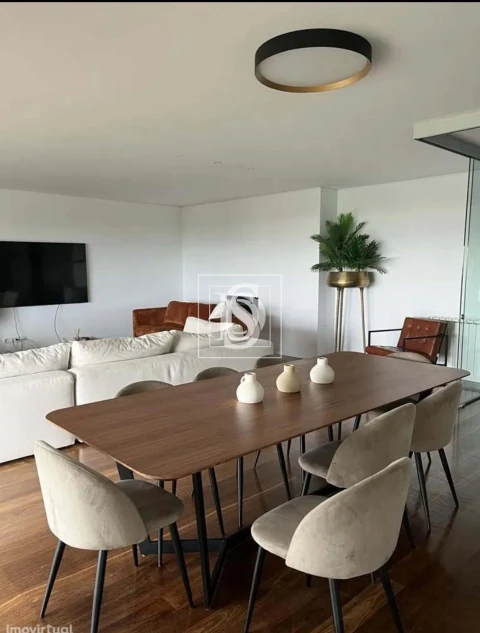 Apartamento T4 para Venda em Matosinhos e Leça da Palmeira