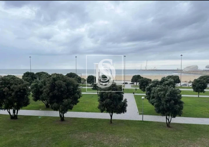 Apartamento T4 para Venda em Matosinhos e Leça da Palmeira Foto 30