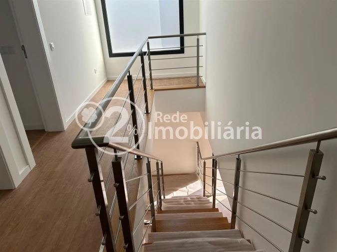 Moradia T4 para Venda em Eixo e Eirol Foto 24