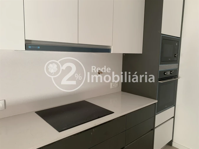 Moradia T4 para Venda em Eixo e Eirol Foto 8