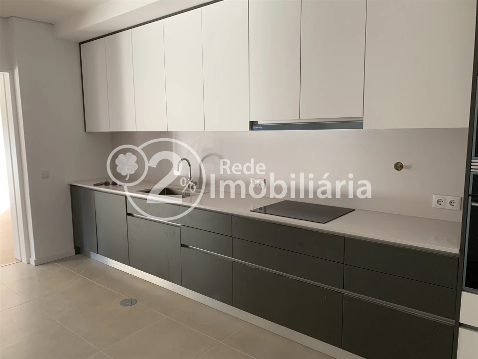 Moradia T4 para Venda em Eixo e Eirol Foto 12