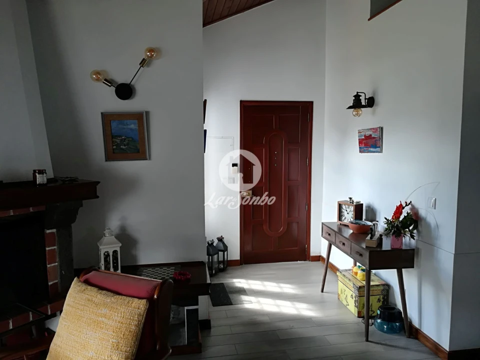 Moradia T3 para Venda em Relva Foto 6