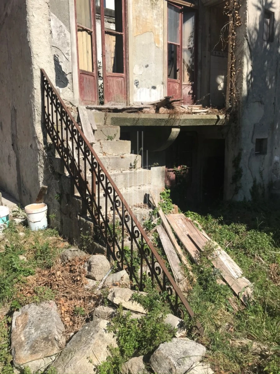 Moradia T5 para Venda em Paranhos Foto 10