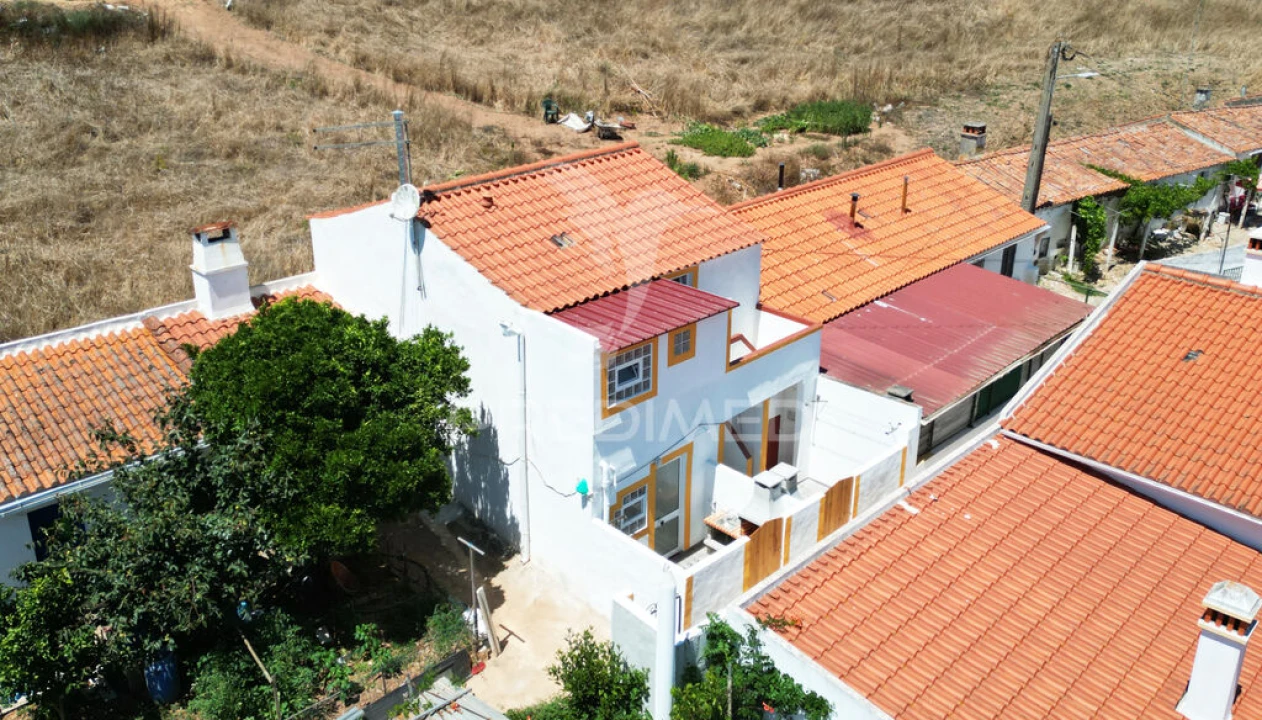 Moradia T4 para Venda em São Salvador e Santa Maria Foto 3