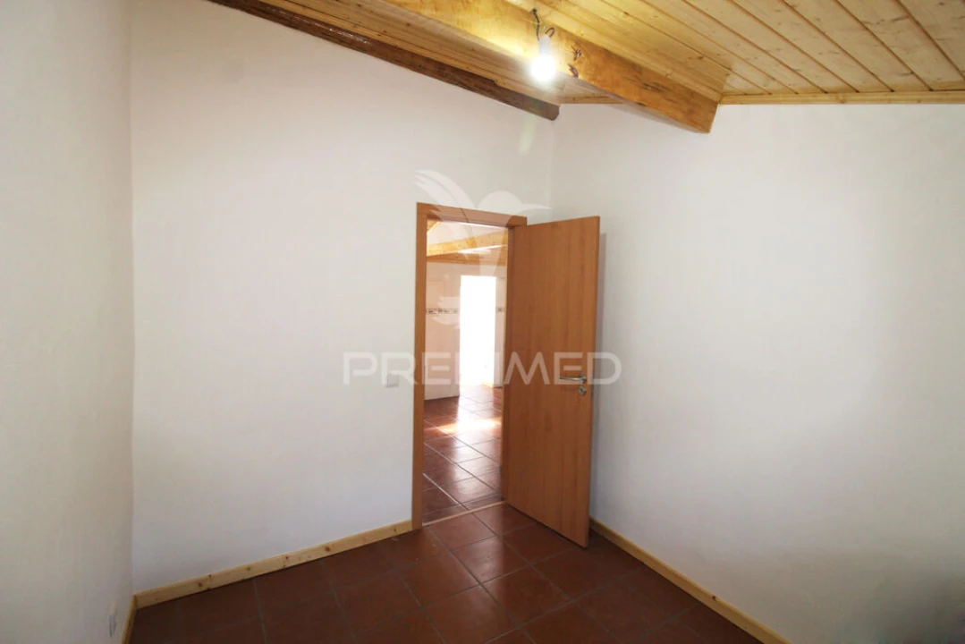 Moradia T4 para Venda em São Salvador e Santa Maria Foto 14