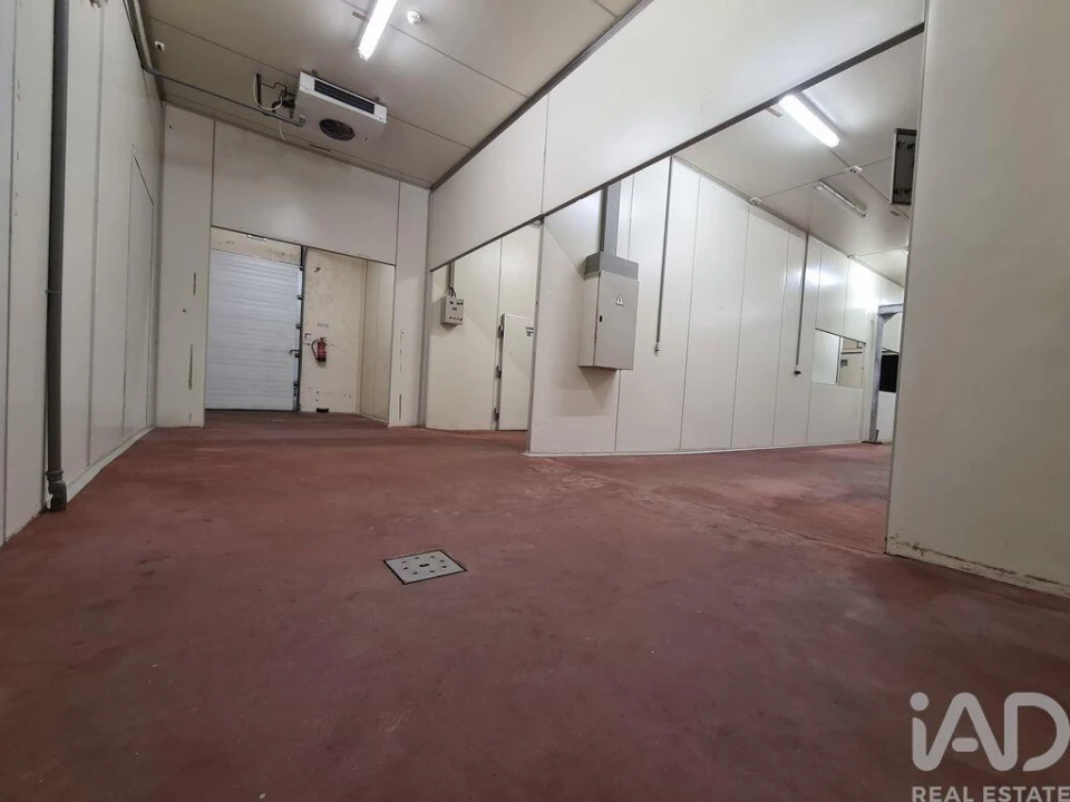 Armazém para Venda em Mafamude e Vilar do Paraíso Foto 19