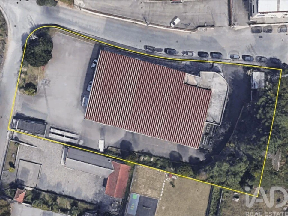 Armazém para Venda em Mafamude e Vilar do Paraíso Foto 3