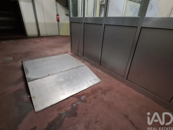 Armazém para Venda em Mafamude e Vilar do Paraíso Foto 26