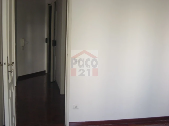 Apartamento T1 para Arrendamento em Oeiras e São Julião da Barra, Paço de Arcos e Caxias Foto 3