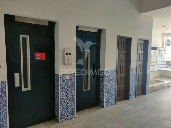 Apartamento T2 para Venda em Nazare Foto 5