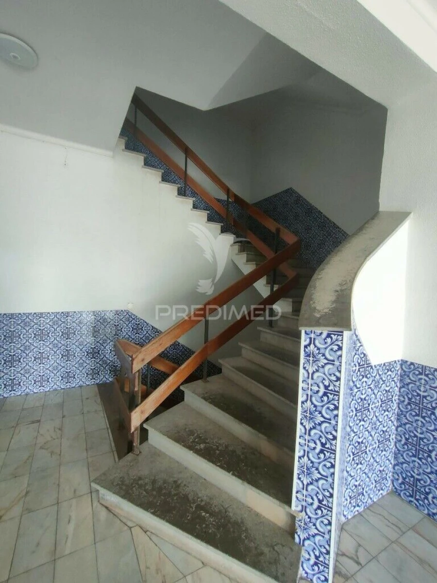 Apartamento T2 para Venda em Nazare Foto 4