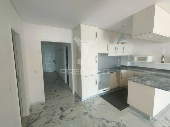 Apartamento T2 para Venda em Nazare Foto 10