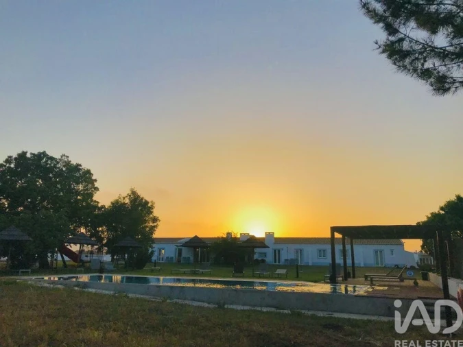 Negócio para Venda em São Teotónio Foto 27