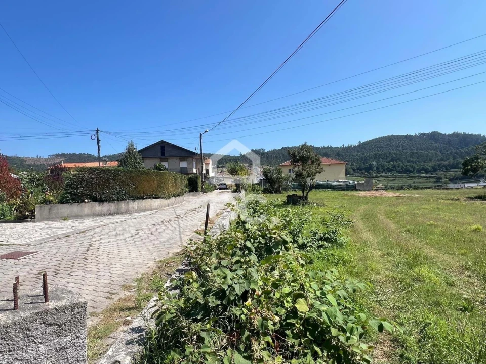 Terreno para Venda em Vale (São Cosme), Telhado e Portela Foto 12
