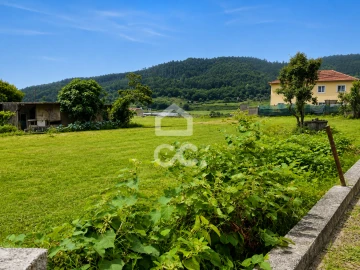 Terreno para Venda em Vale (São Cosme), Telhado e Portela