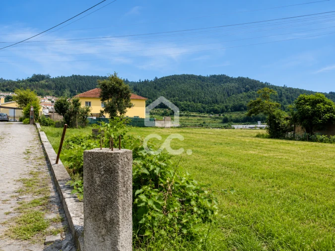 Terreno para Venda em Vale (São Cosme), Telhado e Portela Foto 2