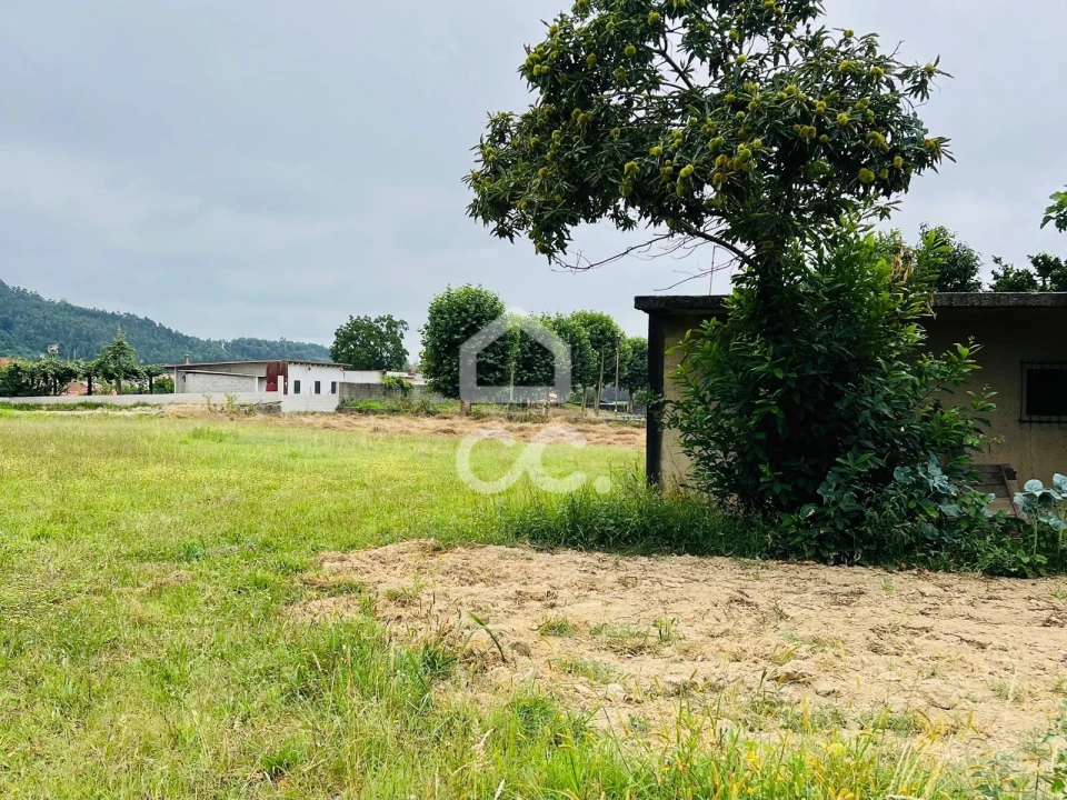 Terreno para Venda em Vale (São Cosme), Telhado e Portela Foto 9