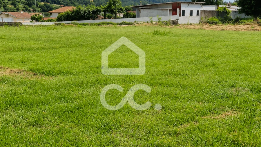 Terreno para Venda em Vale (São Cosme), Telhado e Portela