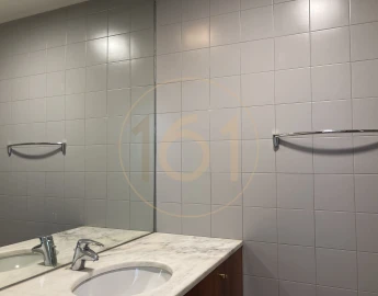 Moradia T5 para Arrendamento em Santa Marinha