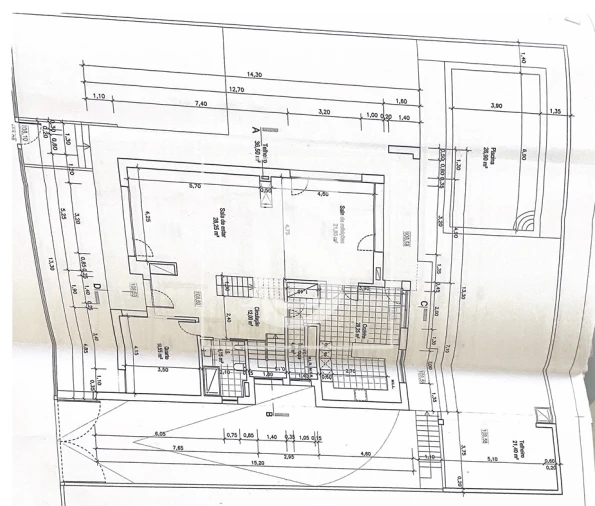 Moradia T5 para Venda em Santo António dos Cavaleiros e Frielas Foto 27
