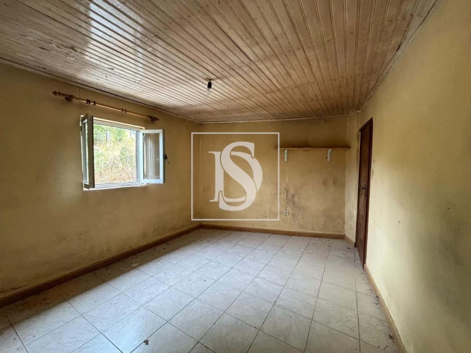 Moradia T3 para Venda em Grade e Carralcova Foto 11