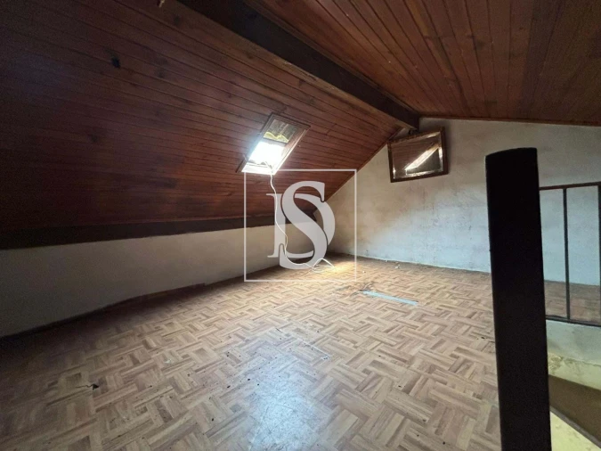 Moradia T3 para Venda em Grade e Carralcova Foto 6