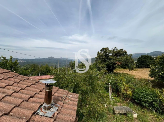 Moradia T4 para Venda em Grade e Carralcova Foto 4