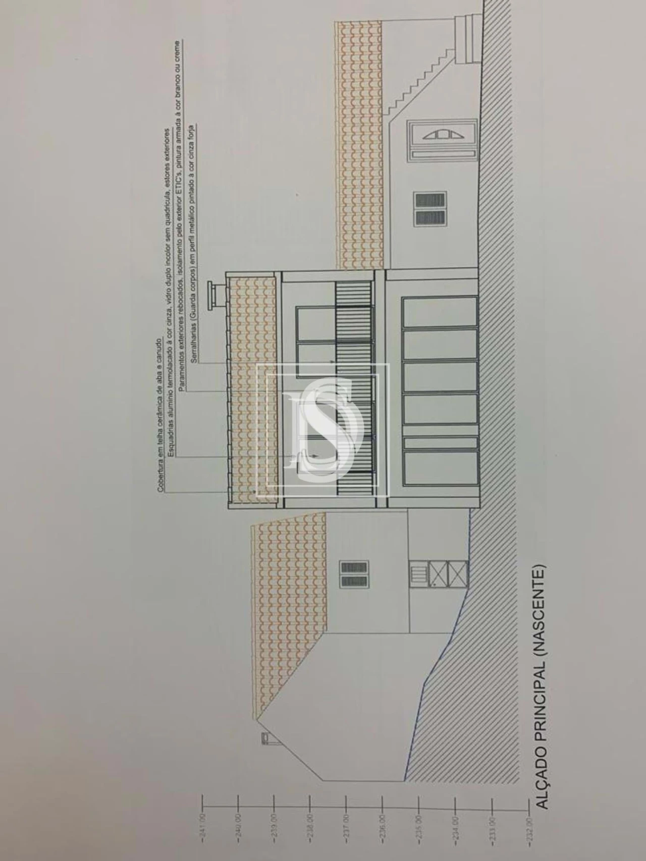 Moradia T4 para Venda em Grade e Carralcova Foto 5