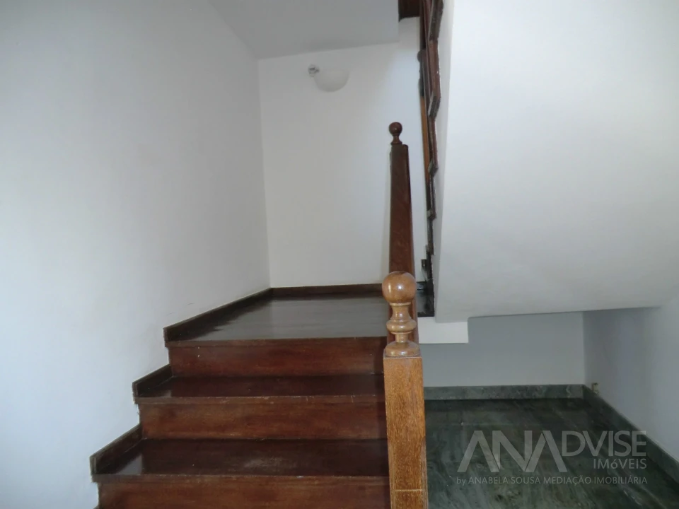 Prédio para Venda em Viseu Foto 9