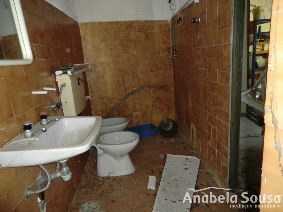 Prédio para Venda em Viseu Foto 7