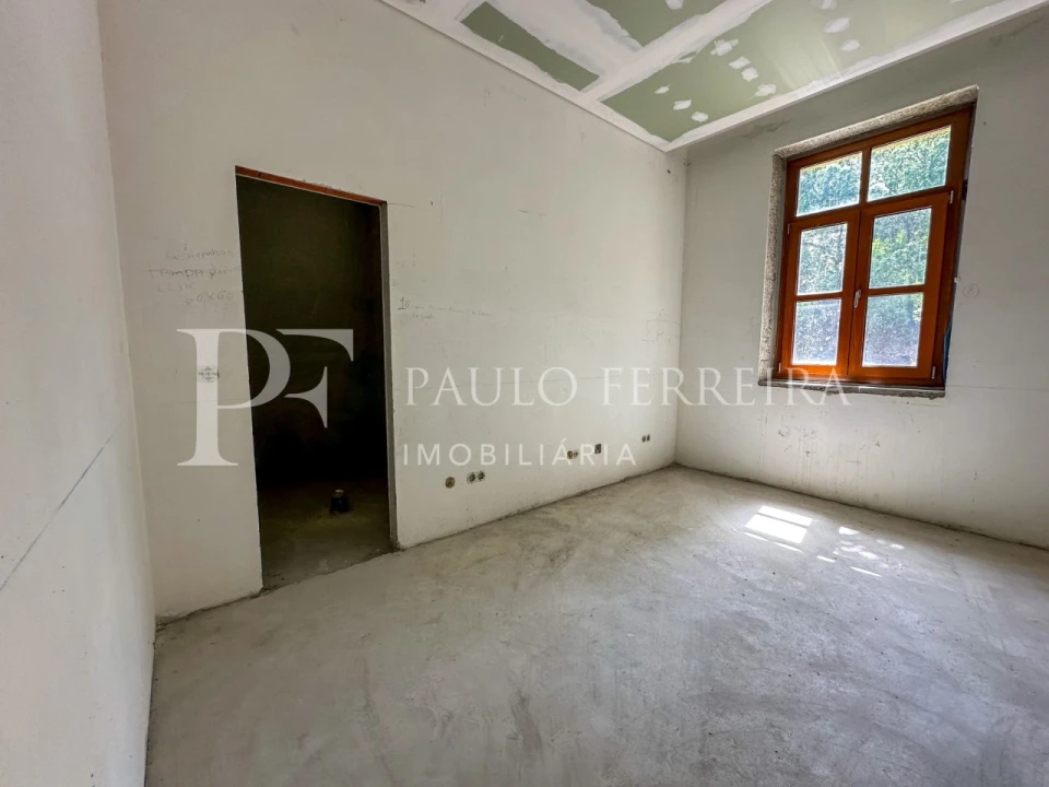 Quinta T4 para Venda em Cruz Foto 29