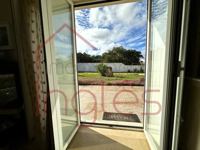 Moradia T4 para Venda em Almoster Foto 44