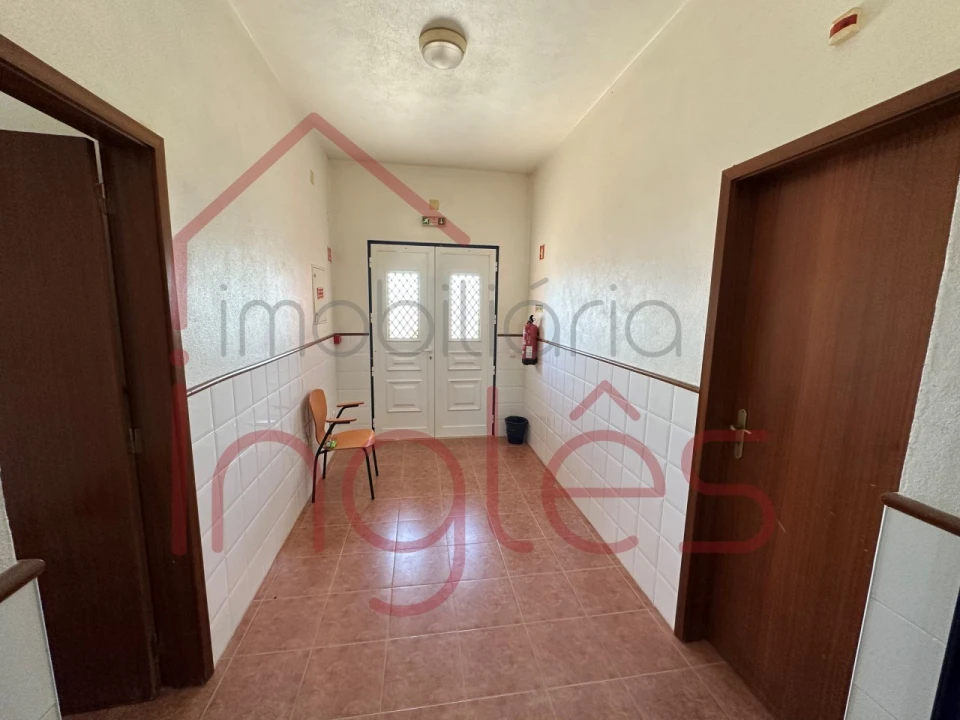 Armazém para Venda em Alpiarça Foto 13