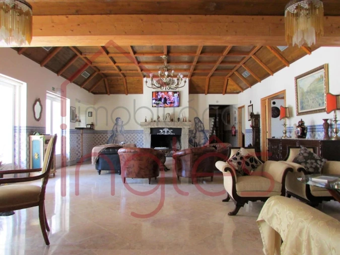 Quinta T11 para Venda em Raposa Foto 3