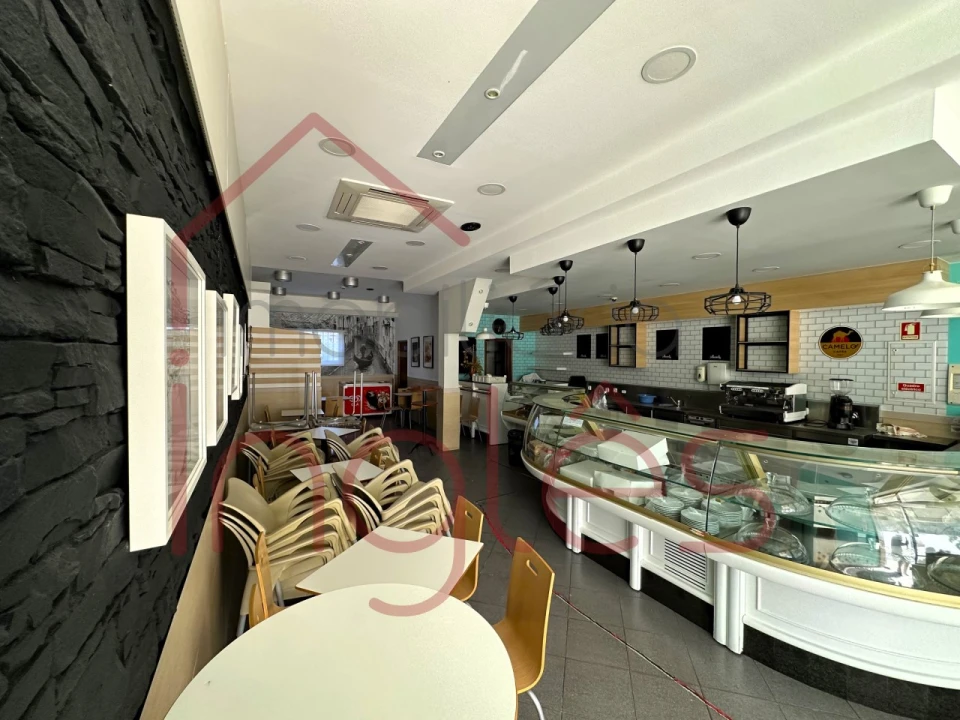 Negócio para Venda em Alpiarça Foto 3