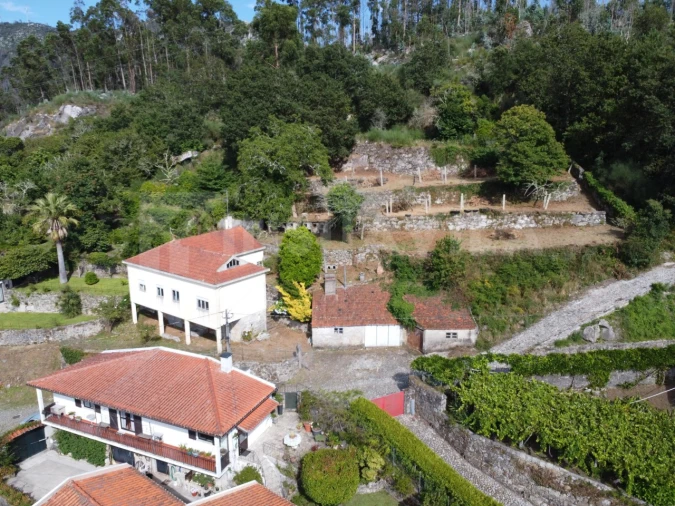 Moradia T3 para Venda em Lanhelas Foto 17