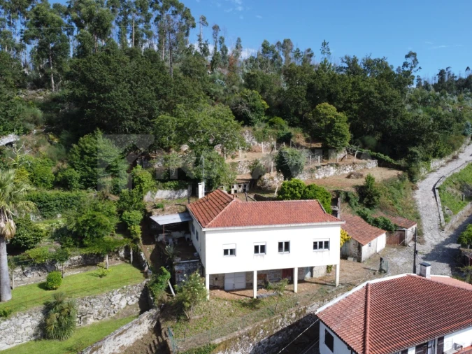 Moradia T3 para Venda em Lanhelas Foto 20