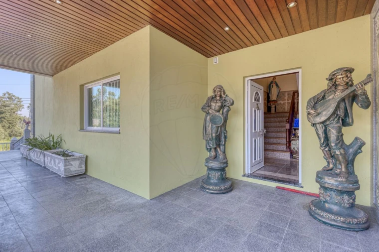 Moradia T3 para Venda em Sandim, Olival, Lever e Crestuma Foto 41