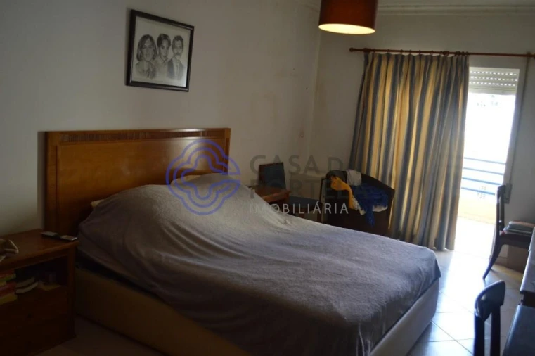 Apartamento T2 para Venda em Quarteira Foto 7