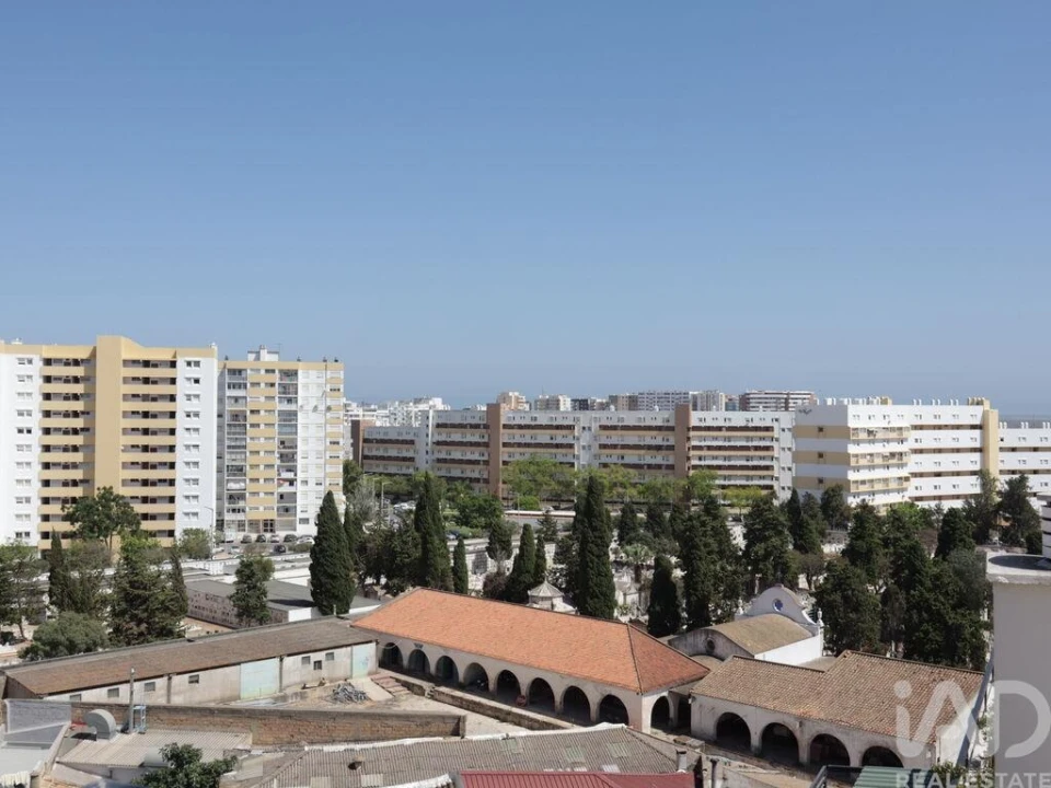Apartamento T3 para Venda em Faro (Sé e São Pedro) Foto 26