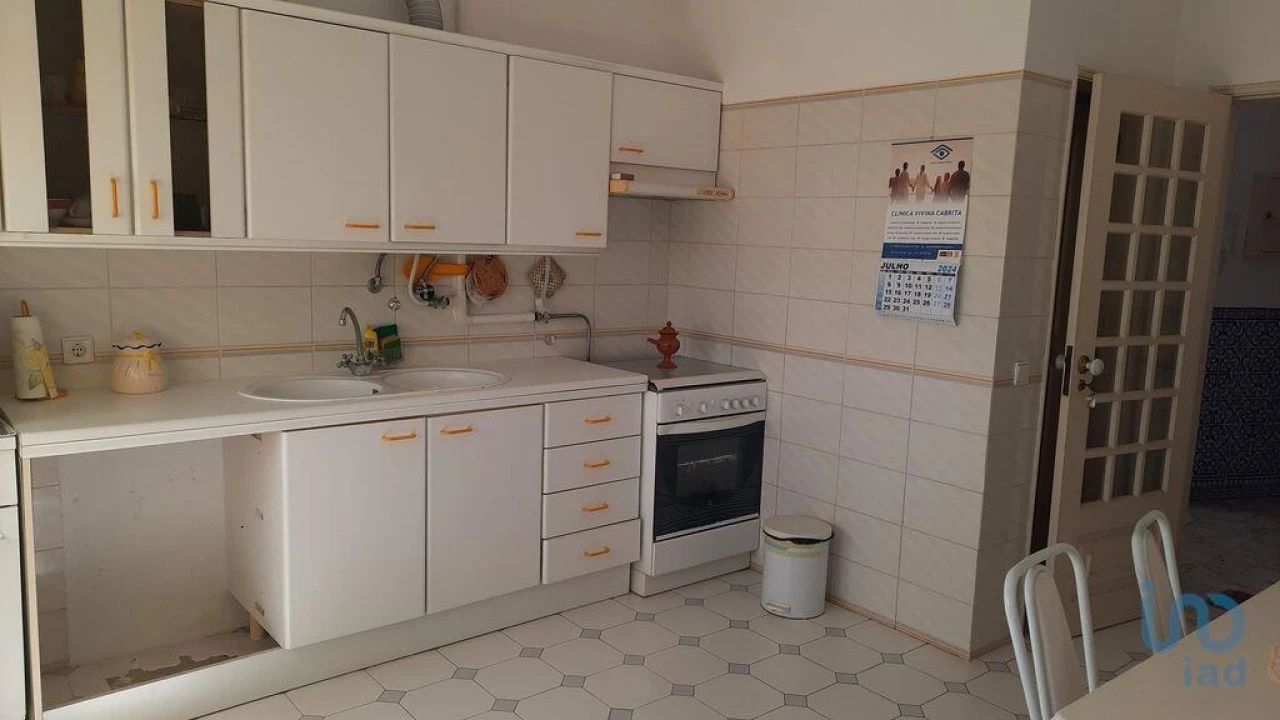 Apartamento T3 para Venda em Faro (Sé e São Pedro) Foto 7
