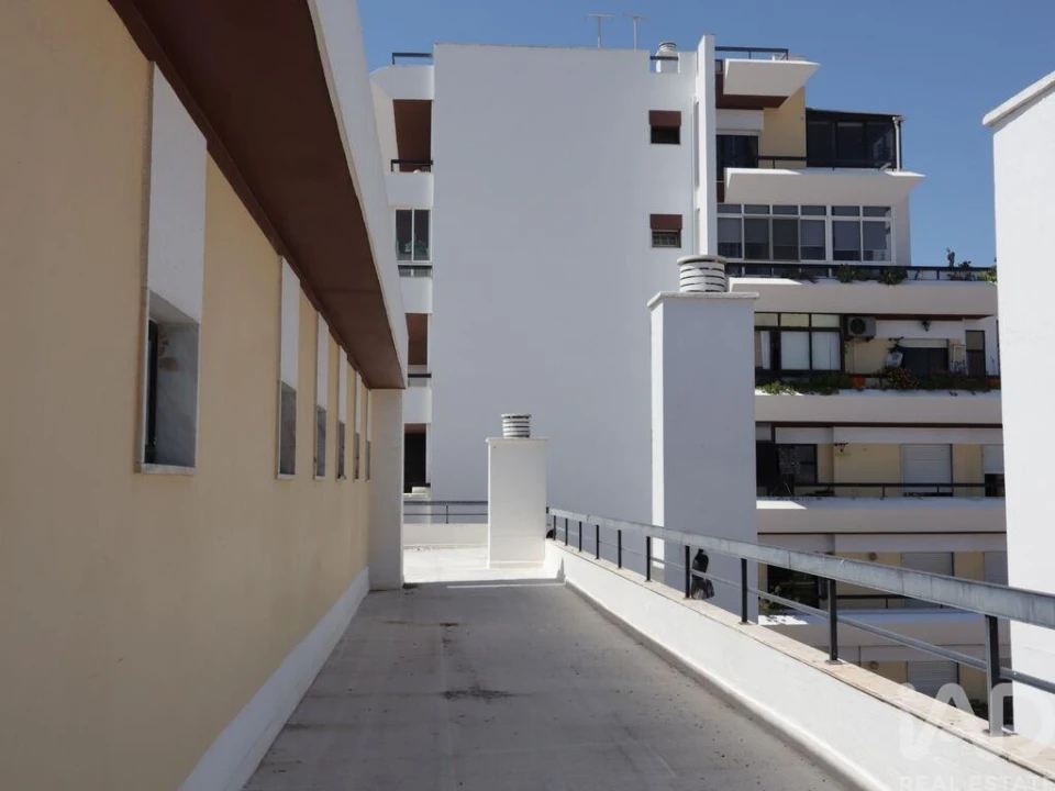 Apartamento T3 para Venda em Faro (Sé e São Pedro) Foto 25