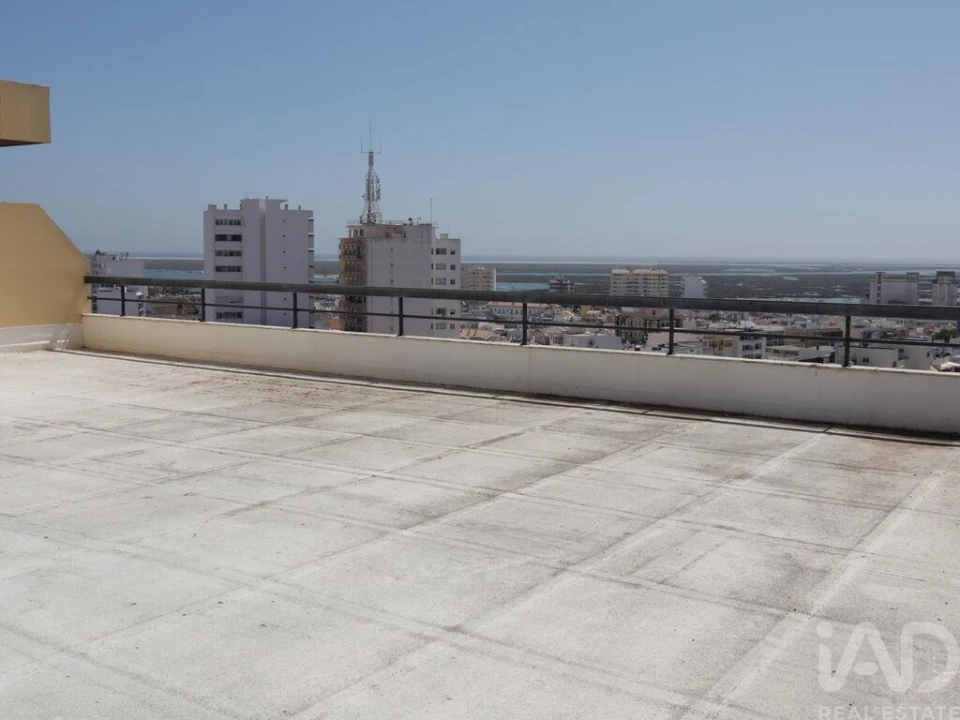 Apartamento T3 para Venda em Faro (Sé e São Pedro) Foto 27