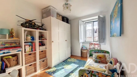 Apartamento T4 para Venda em Misericórdia