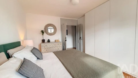 Apartamento T4 para Venda em Misericórdia