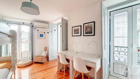 Apartamento T4 para Venda em Misericórdia