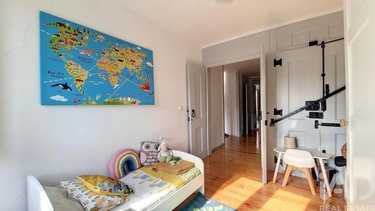Apartamento T4 para Venda em Misericórdia Foto 28