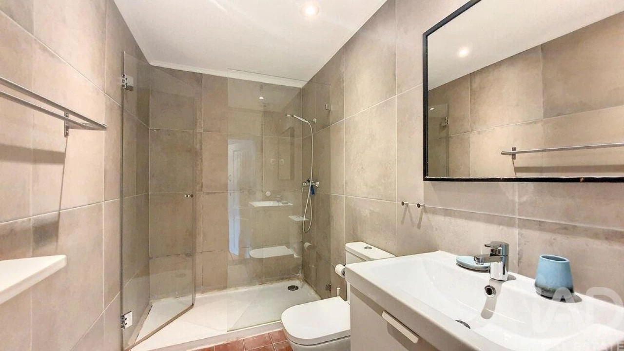 Apartamento T4 para Venda em Misericórdia Foto 23